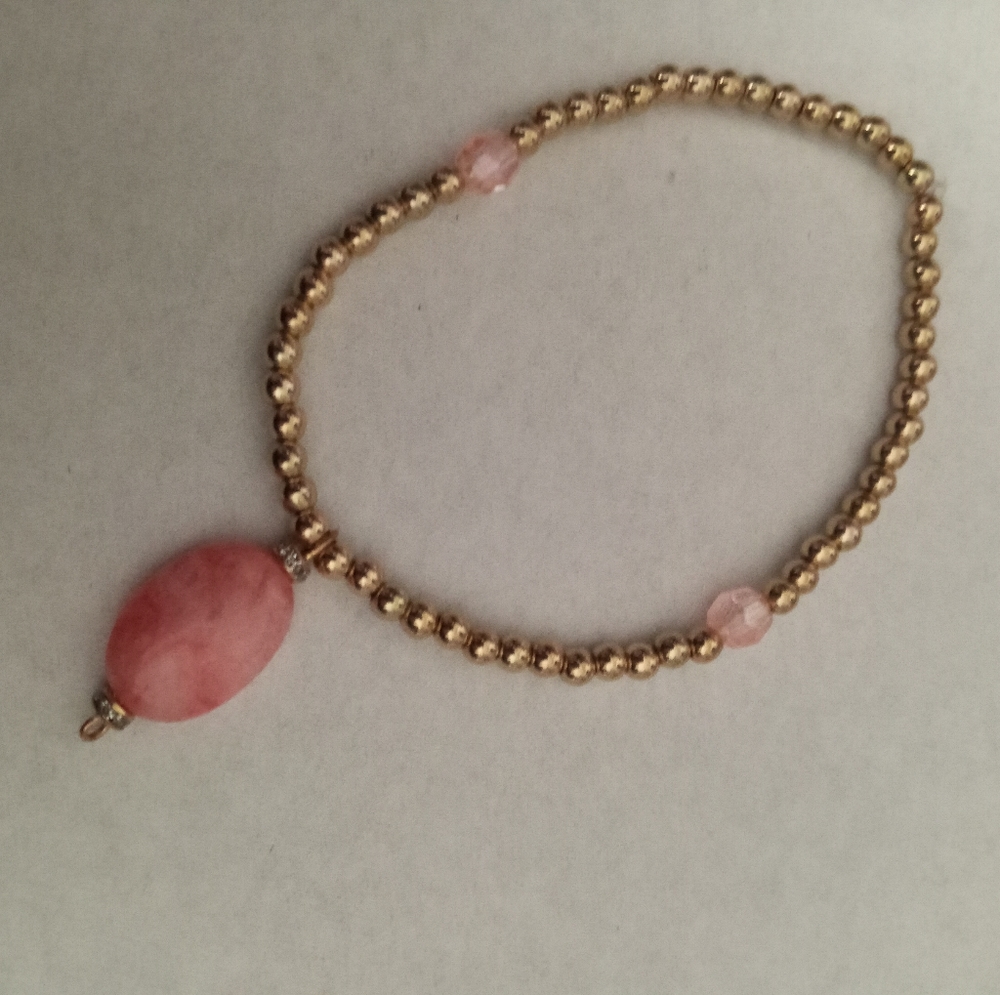 Gold plated beaded statement bracelet pink agate gemstone stretchy hand crafted